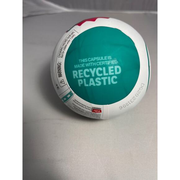 Zuru Surprise Mini Brands Books Unopened NEW - Picture 2 of 5